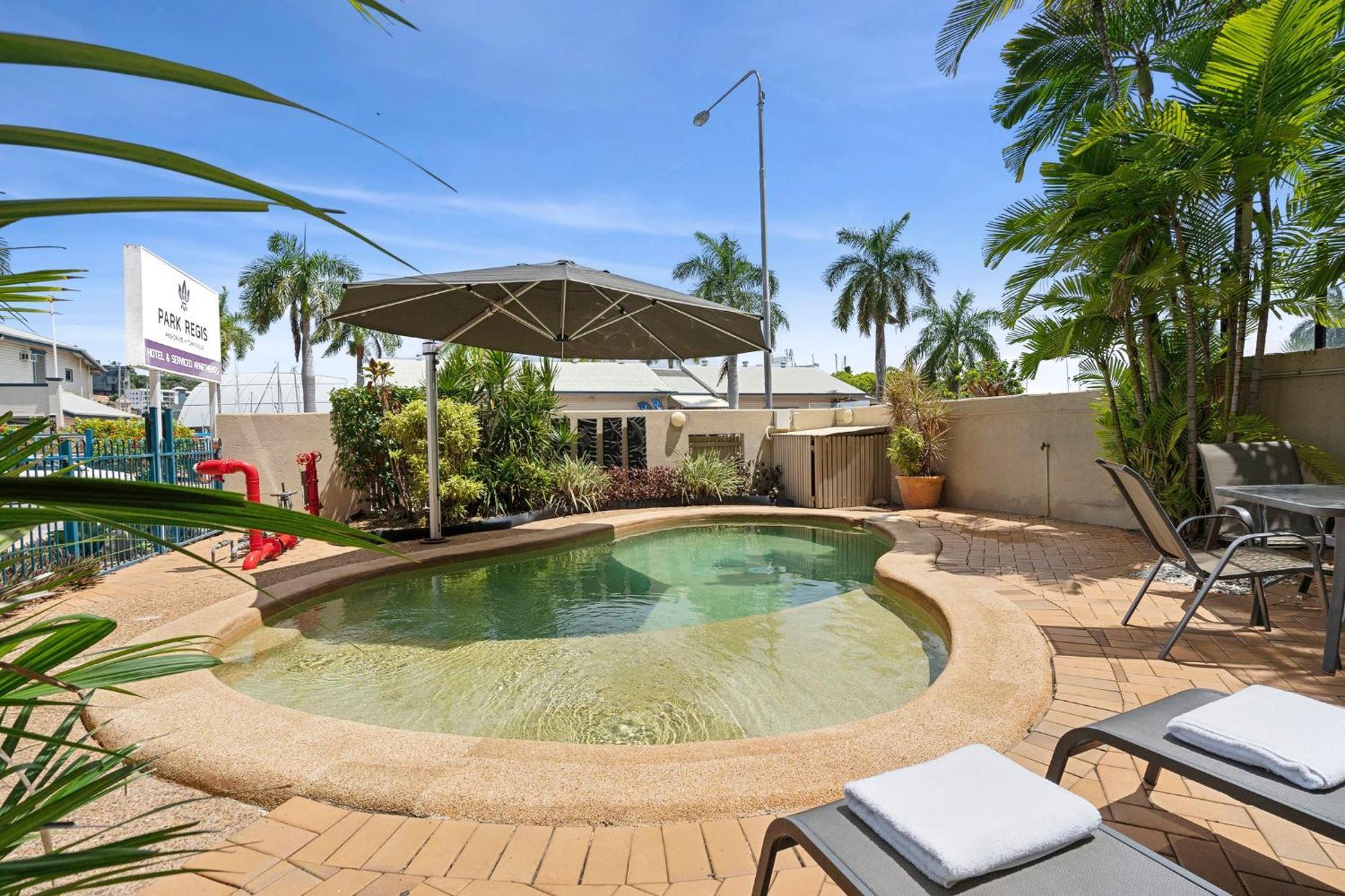 Park Regis Anchorage Hotel Townsville Bagian luar foto