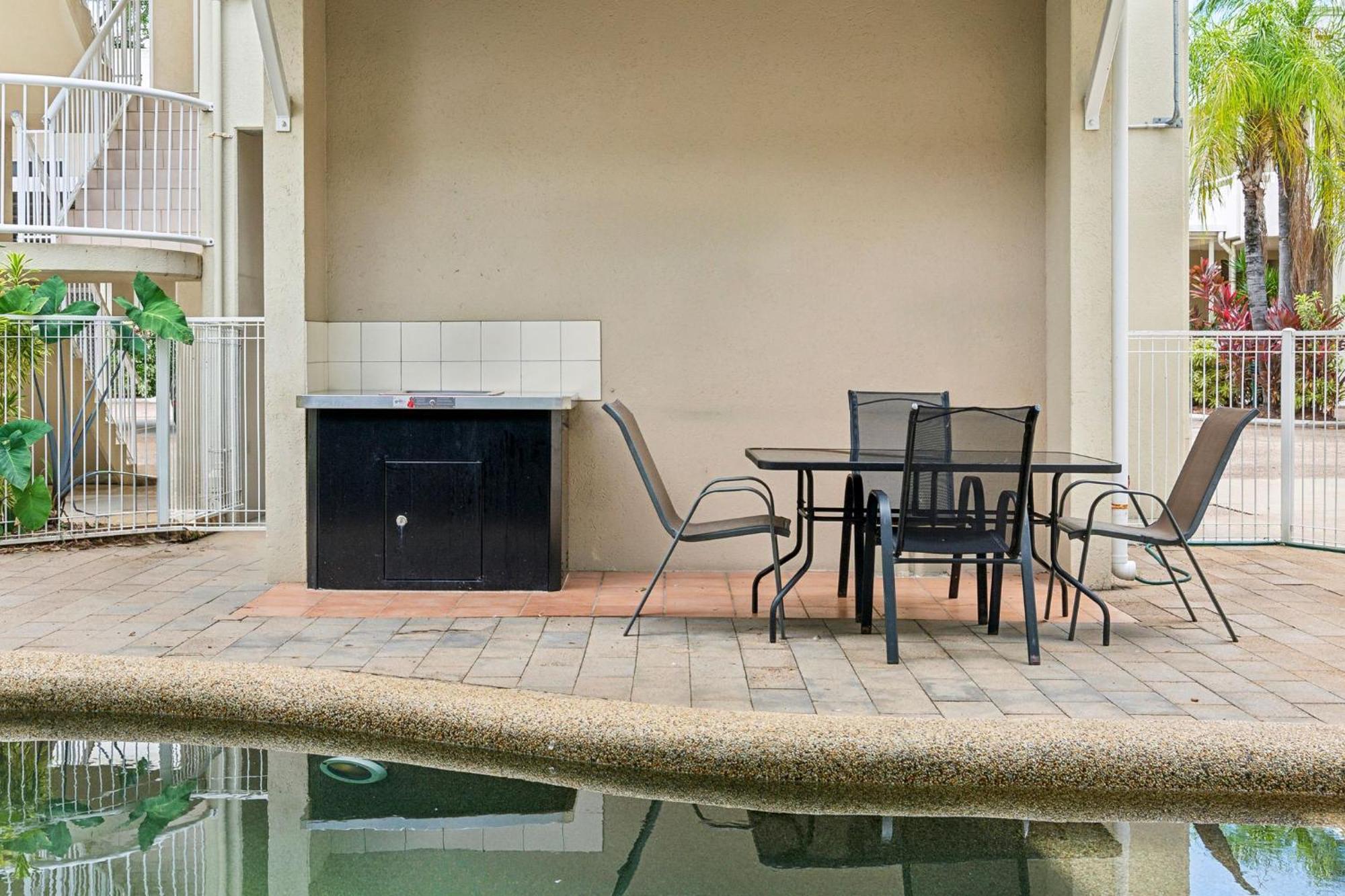 Park Regis Anchorage Hotel Townsville Bagian luar foto