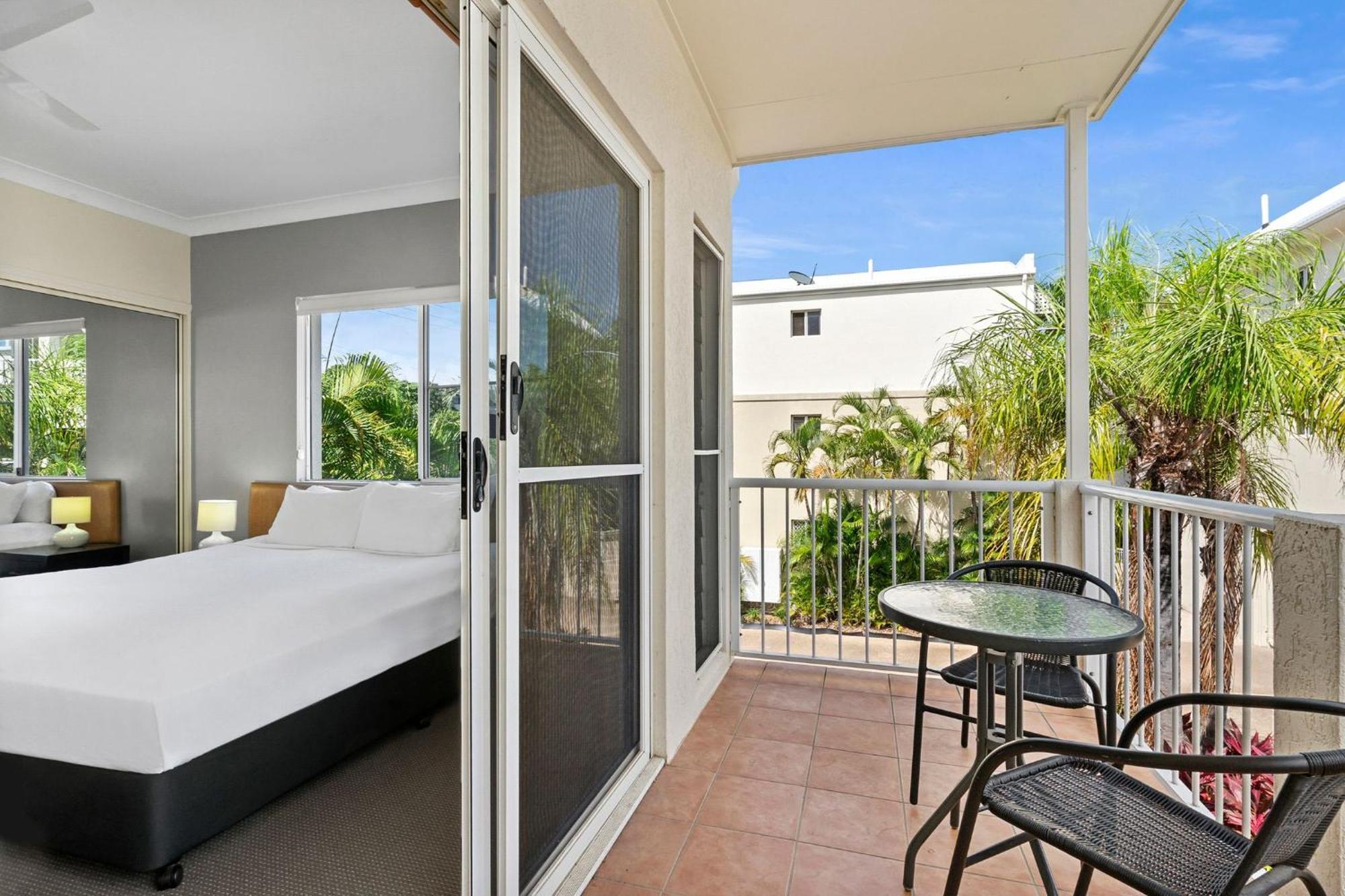 Park Regis Anchorage Hotel Townsville Bagian luar foto