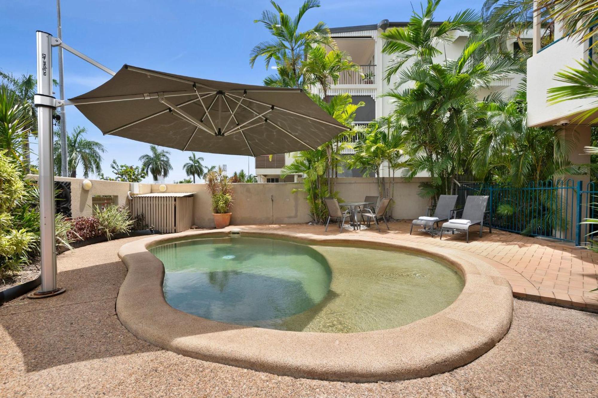 Park Regis Anchorage Hotel Townsville Bagian luar foto