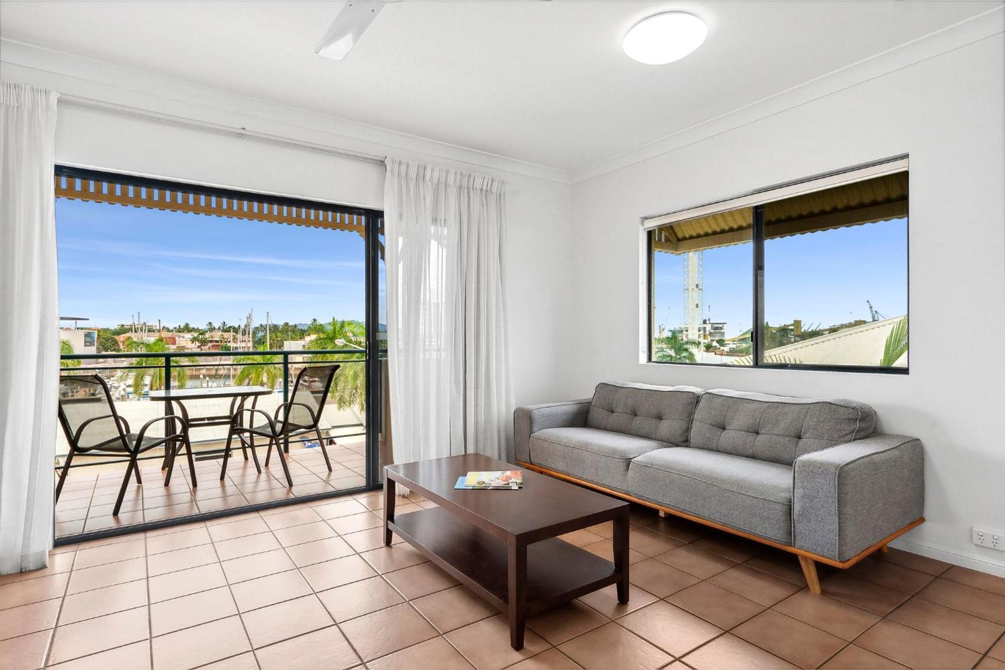 Park Regis Anchorage Hotel Townsville Bagian luar foto
