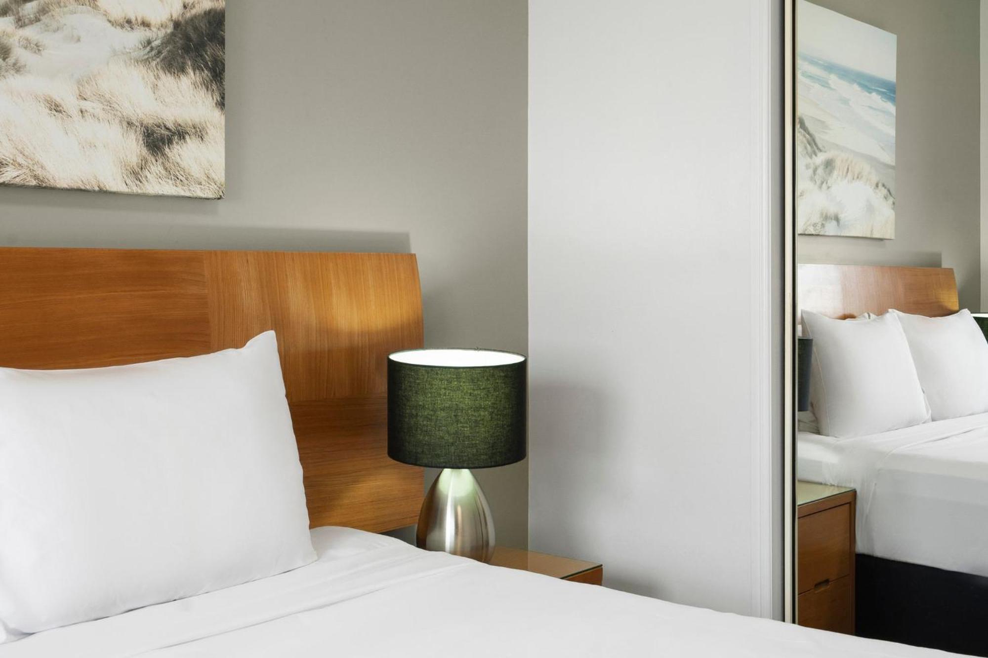 Park Regis Anchorage Hotel Townsville Bagian luar foto